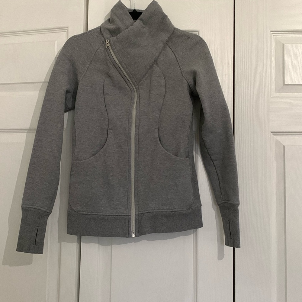 Lululemon gray cowel neck full zip sweatshirt